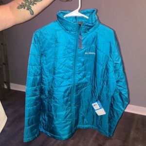 Women’s windbreaker